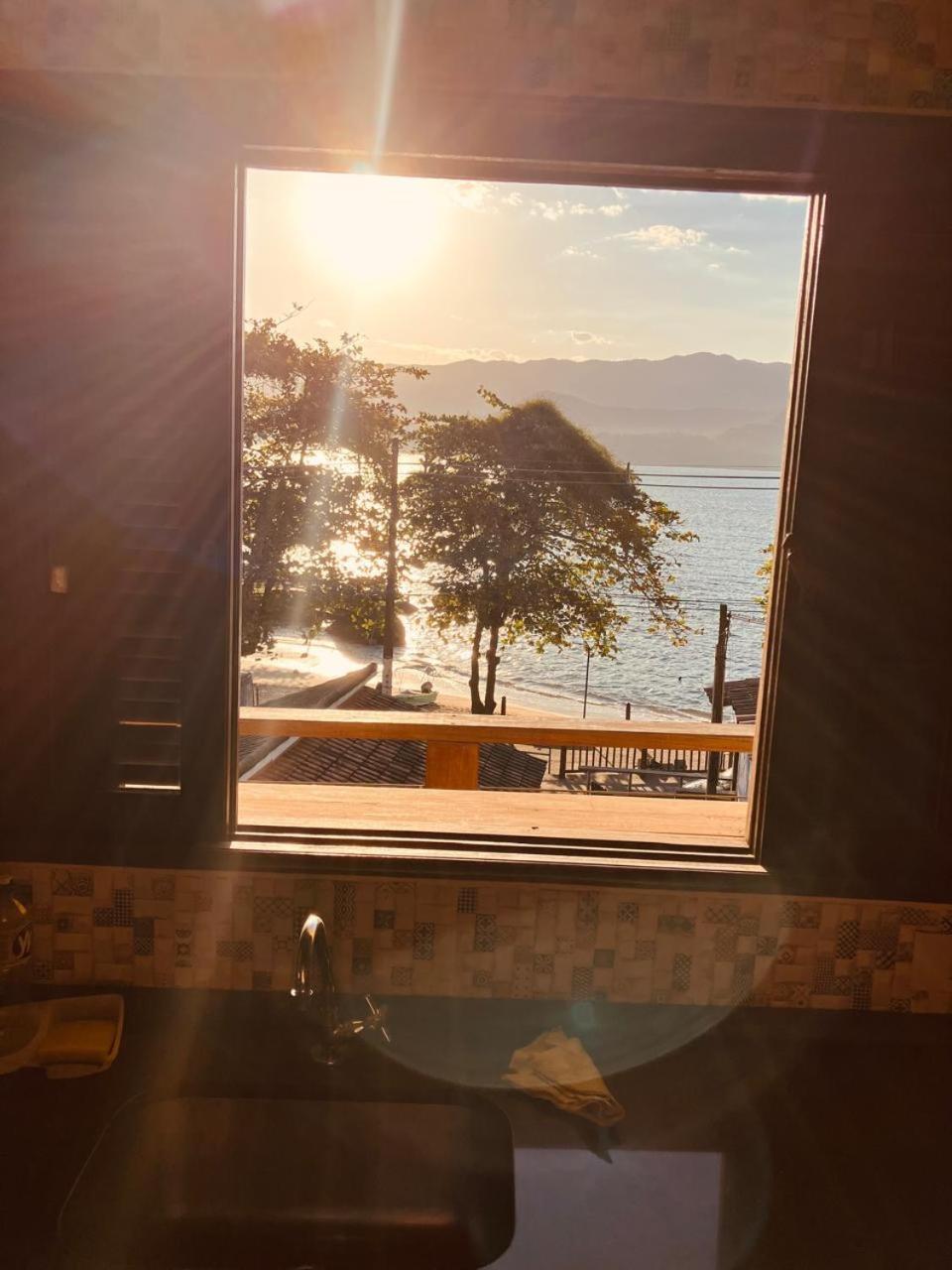 Villa Yellow House Beira Mar Portinho à Ilhabela Extérieur photo